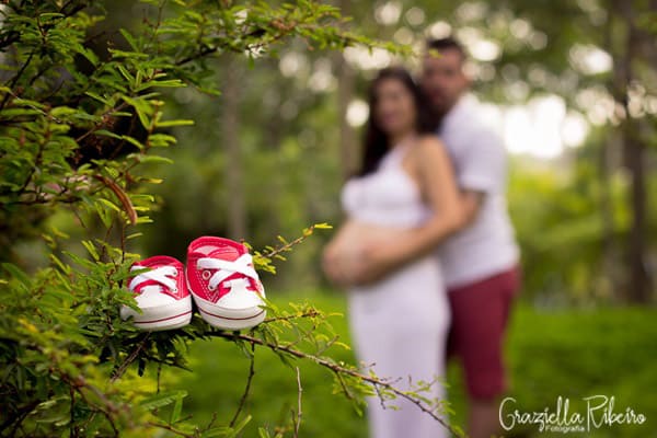fotografia-ensaio-de-gestante-ar-livre-vestido-efeito