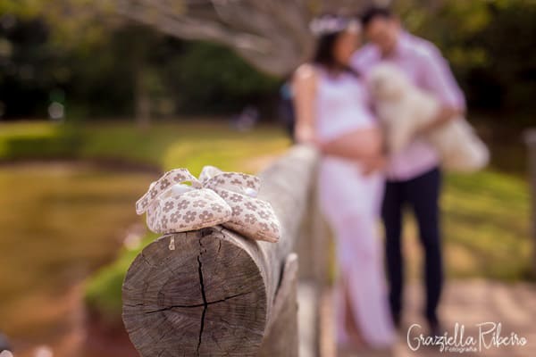 fotografia-ensaio-de-gestante-ar-livre-sapatinho