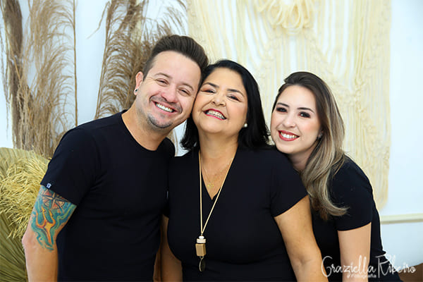 fotografia-acompanhamento-ensaio-estúdio-dia-das-mães